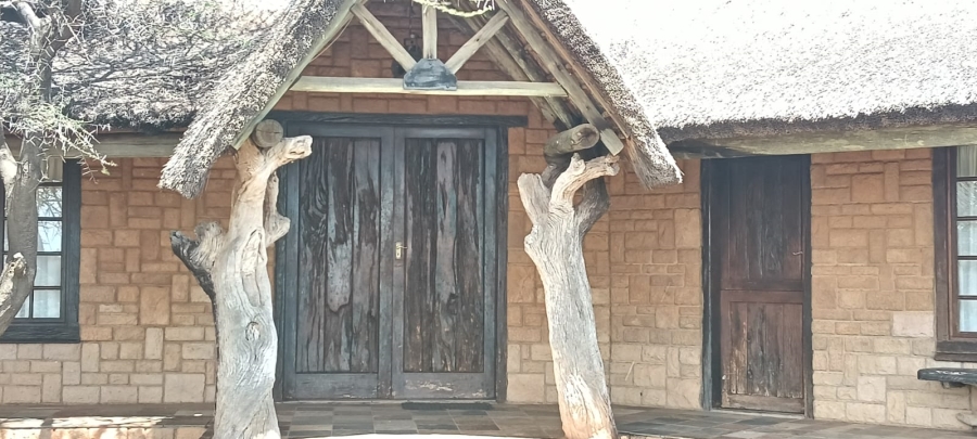 10 Bedroom Property for Sale in Boshof Free State